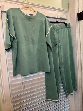 Women's Sage Green Two-Piece Sweater Set